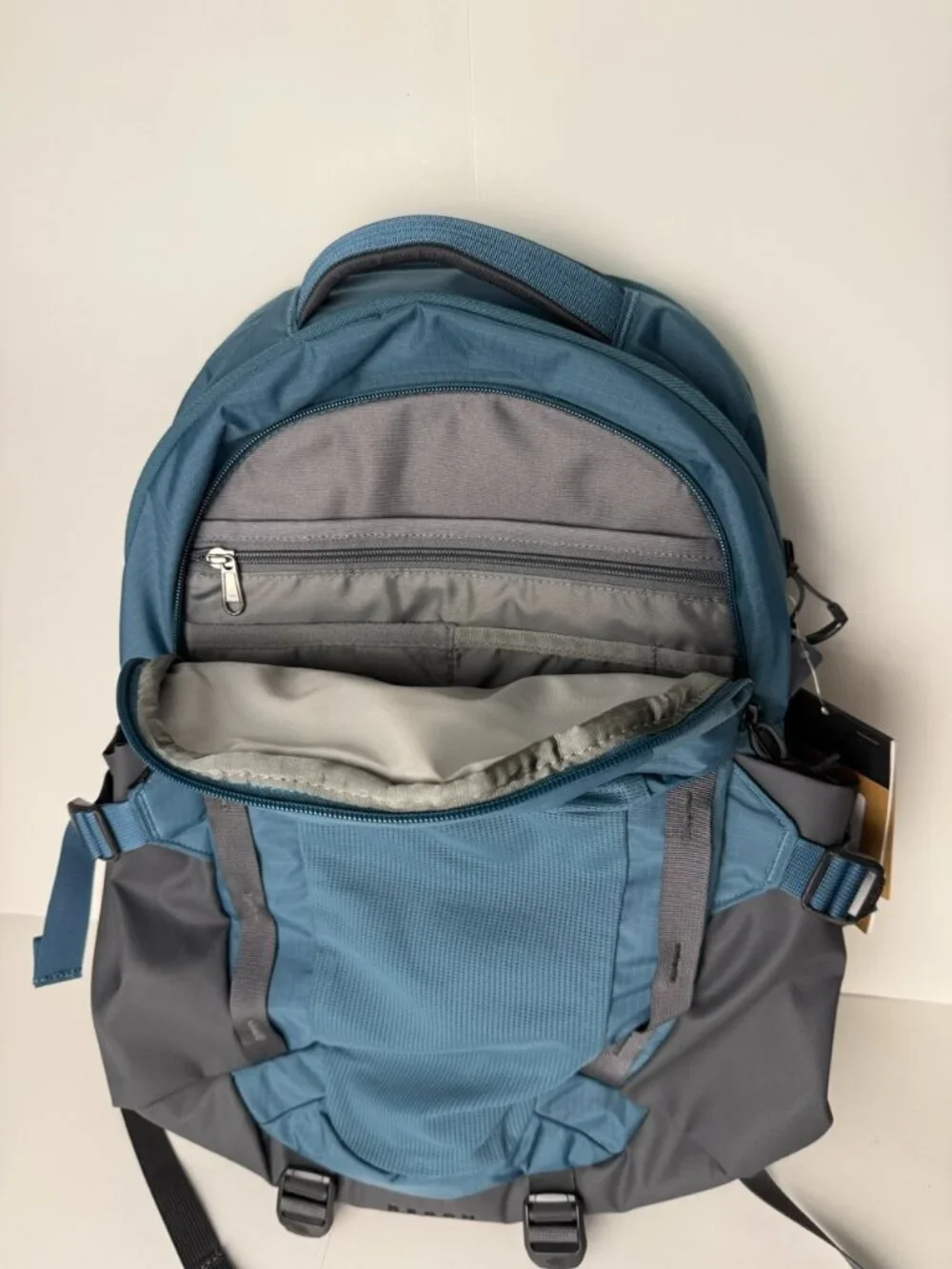 The North Face Recon 16